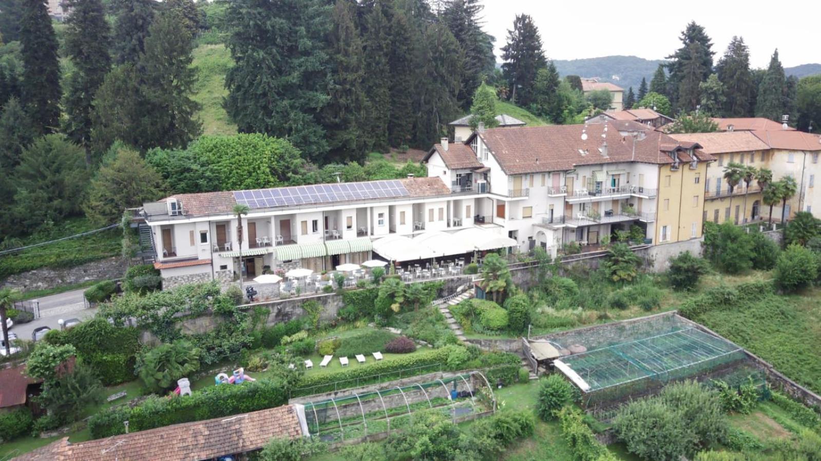 Albergo Ristorante Monterosa Ameno Exterior foto